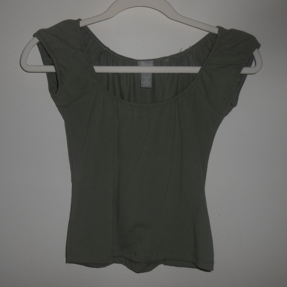 Olive Green cap sleeve scoop neck top